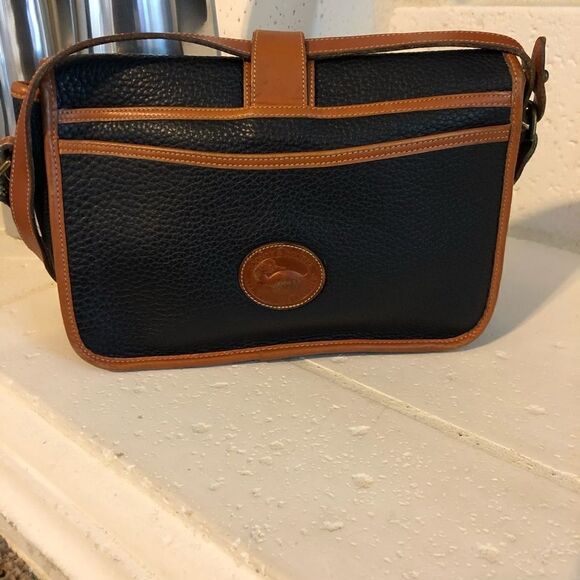 Dooney & Bourke Vintage pebbled Navy purse - Picture 4 of 9